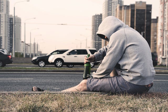 Detská závislosť na alkohole: Výzvy, dôsledky a cesty k opatreniu