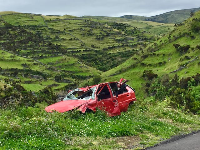 Autobezpečnosť: Cesta k bezstarostnej jazde a ochrane života