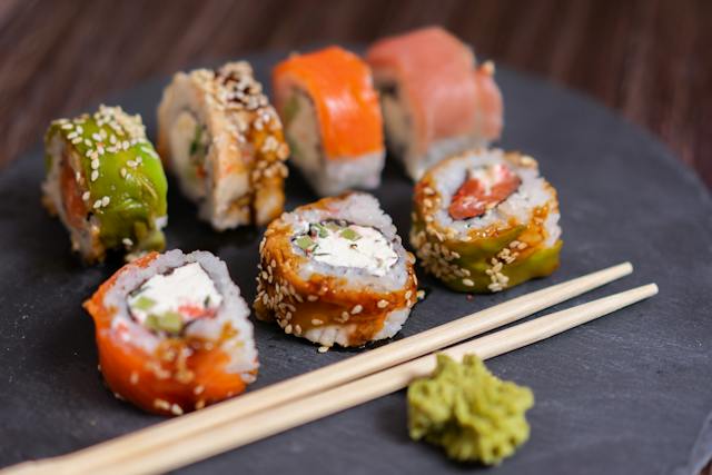 Domáce Sushi: Jednoduchý spôsob, ako si vytvoriť lahodné Sushi v pohodlí domova
