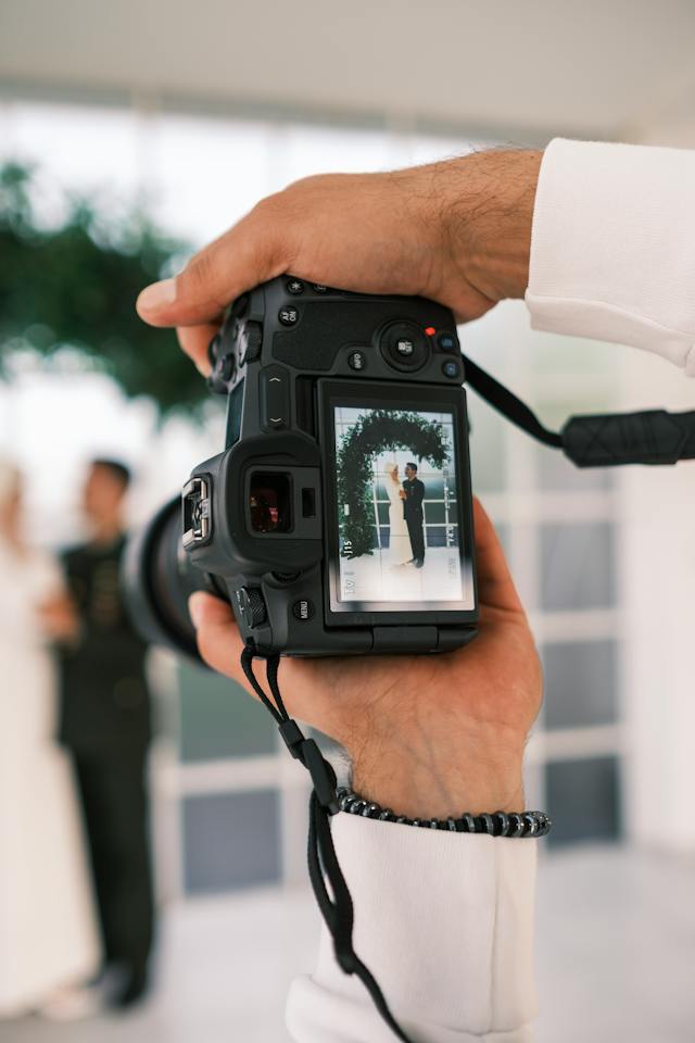 Umelci lásky: Svet svadobných fotografov